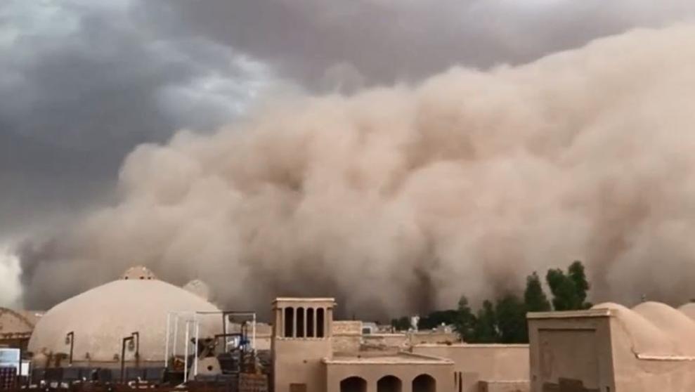 Bao cat 'Dia nguc' che khuat Mat troi o An Do lam hon 100 nguoi chet hinh anh