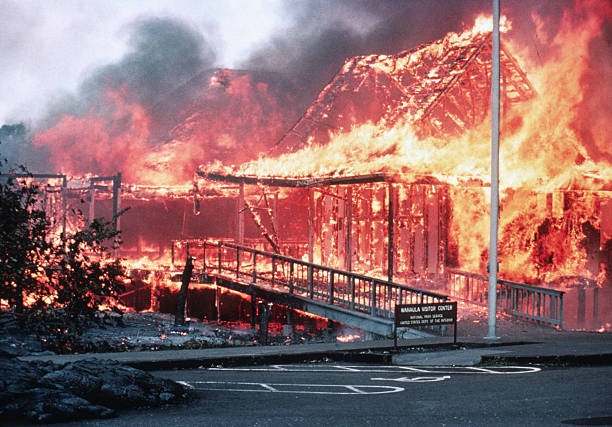 Hawaii khoi lua mit mu ngay nui Kilauea bung no sau 100 nam hinh anh