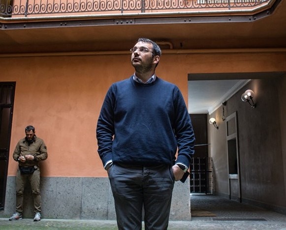 Dieu tra mafia: Phong vien Italy lam ban voi tu than hinh anh