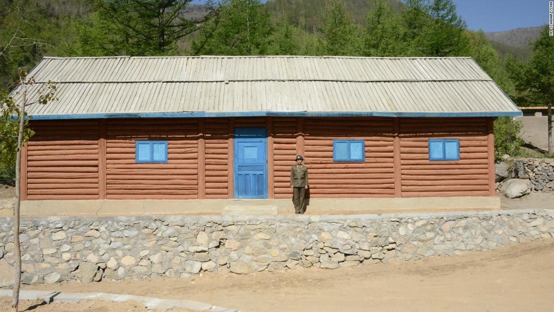 Bai thu hat nhan Trieu Tien anh 5