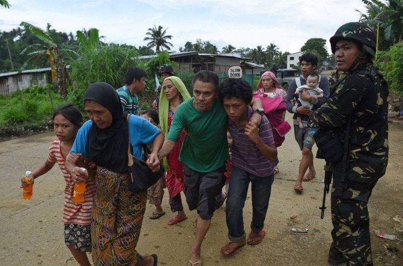 Philippines tấn công IS ảnh 1 Philippines tan cong IS anh 1