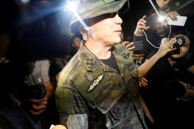 doi bong mat tich Thai Lan anh 5