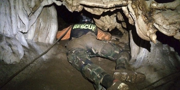 doi bong mat tich Thai Lan anh 9