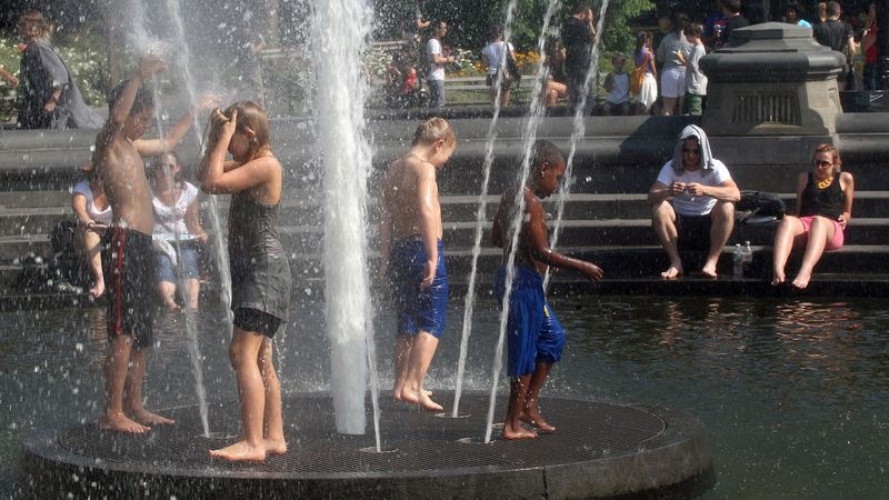 nang nong My va Canada anh 9