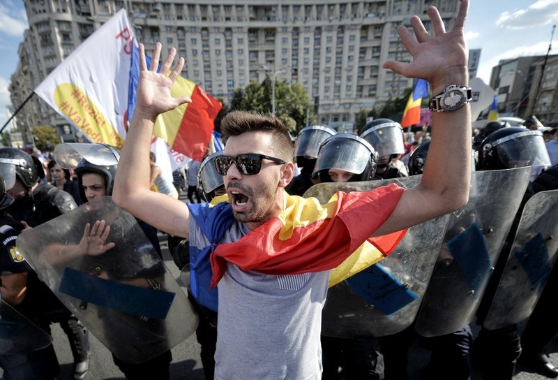 bieu tinh chong tham nhung anh 5