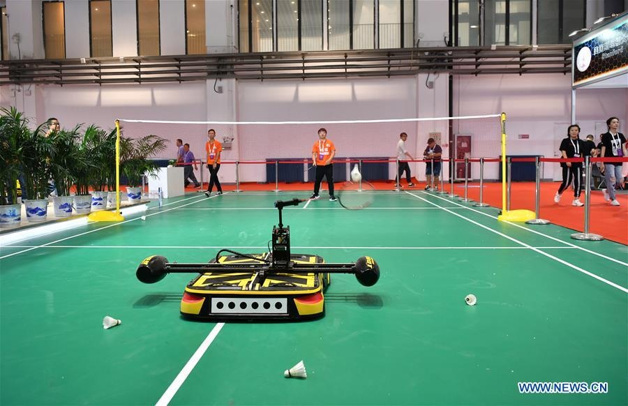 Robot Trung Quoc anh 1