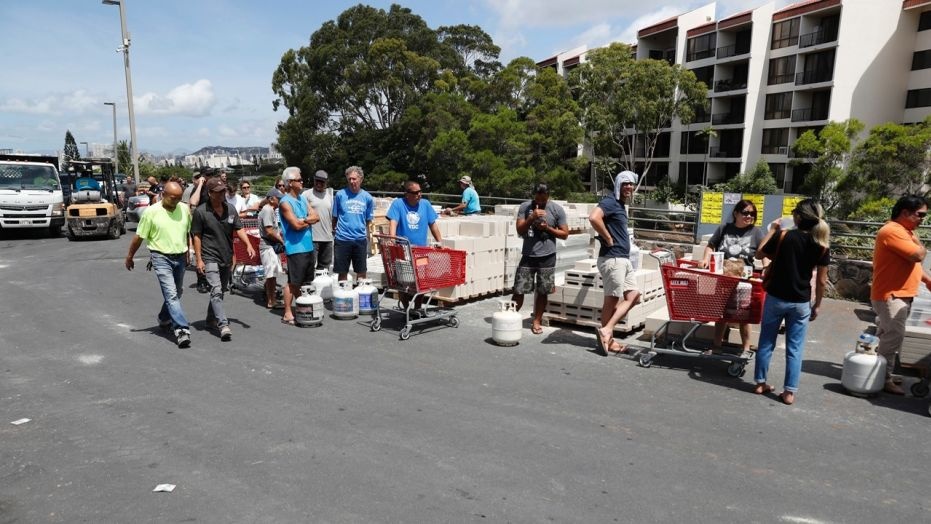 sieu bao Hawaii anh 2