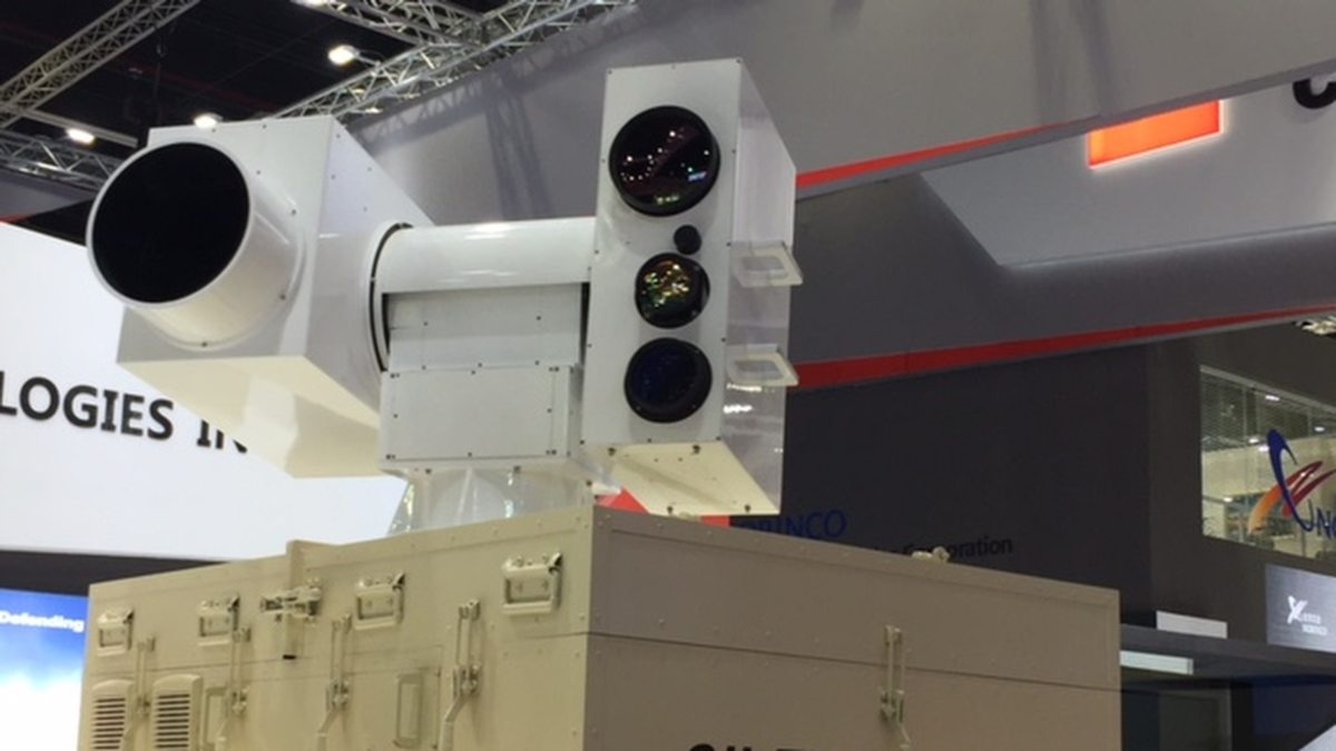 chay dua vu trang Trung Quoc anh 1