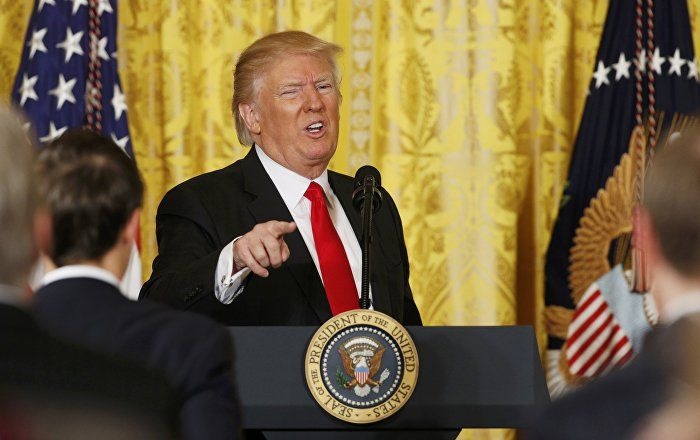 Trump to cao Google anh 1