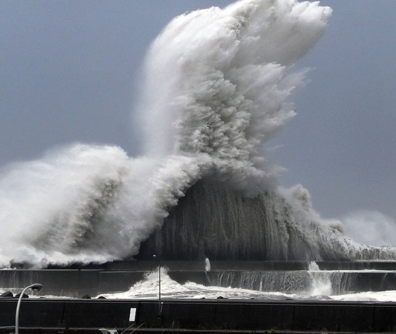 Nhat Ban 'run ray' truoc suc tan pha cua sieu bao Jebi hinh anh