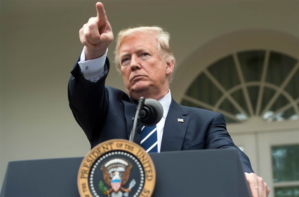 Washington lao vao cuoc don doan nguoi viet bai bao noi xau TT Trump hinh anh