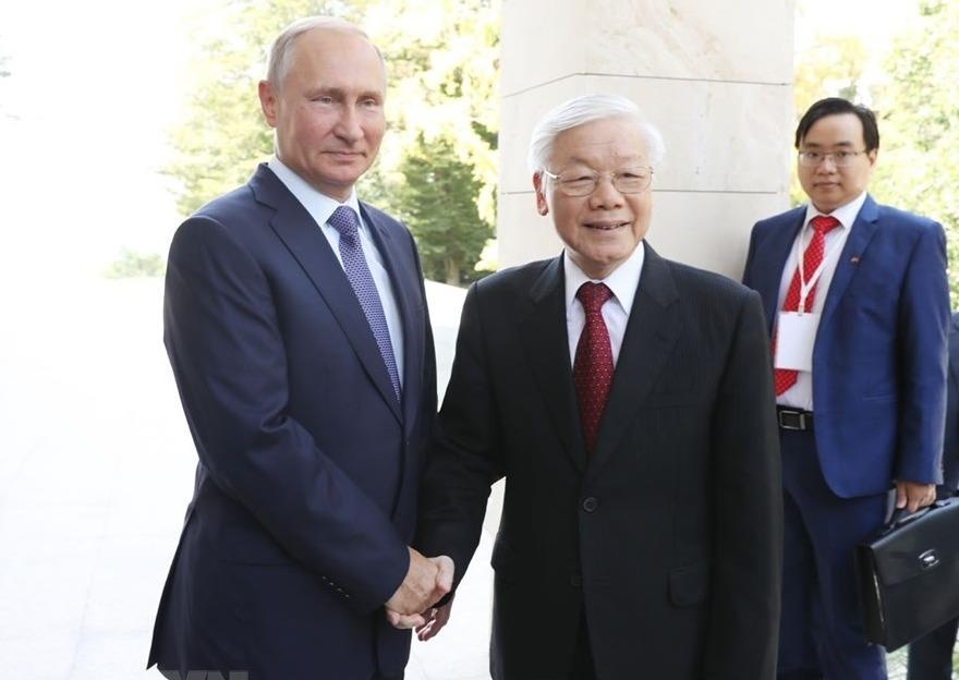 Tong bi thu Nguyen Phu Trong hoi dam voi Tong thong Nga Vladimir Putin hinh anh
