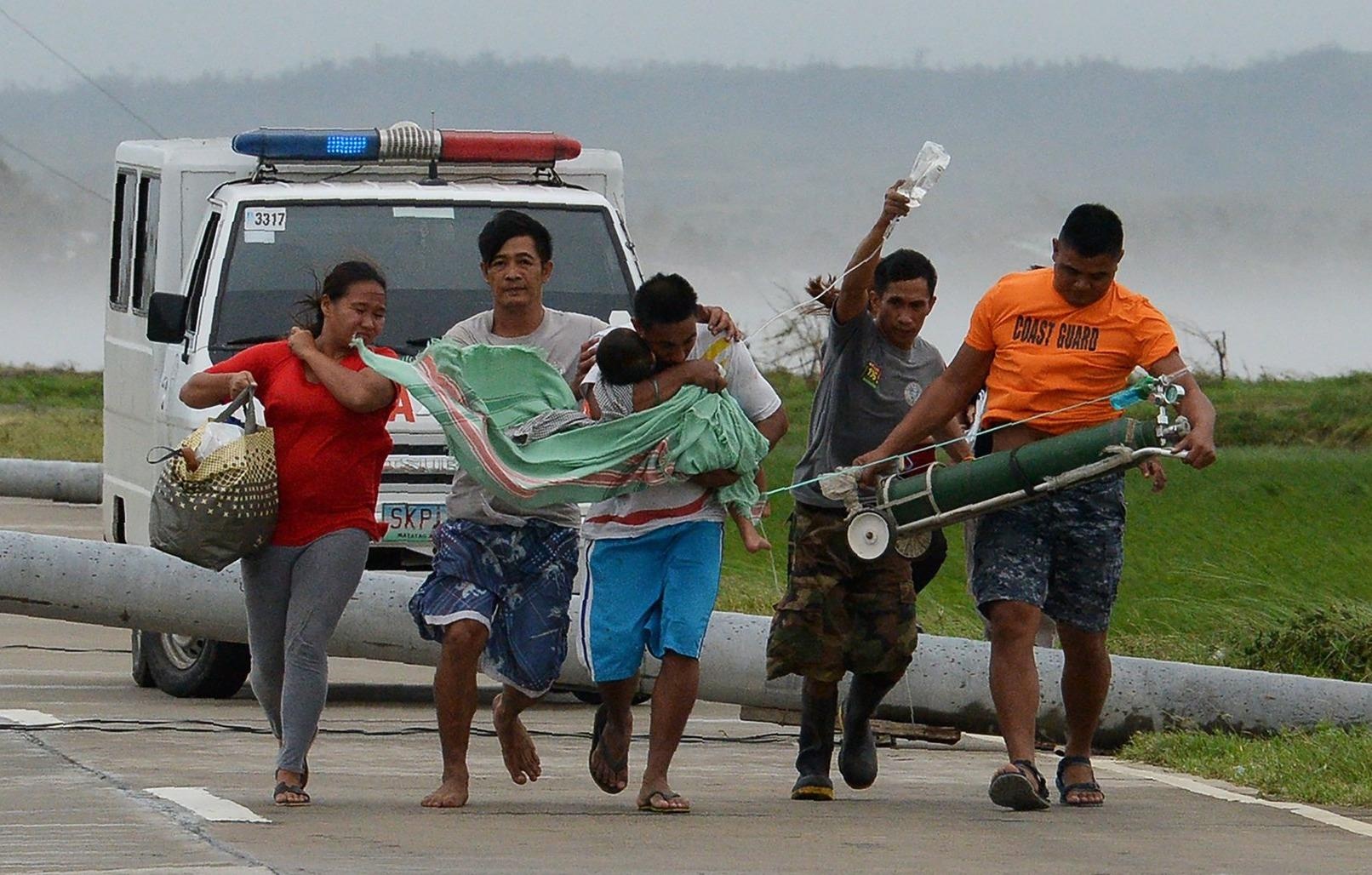 Mien Bac Philippines tan hoang sau sieu bao Mangkhut, 25 nguoi chet hinh anh