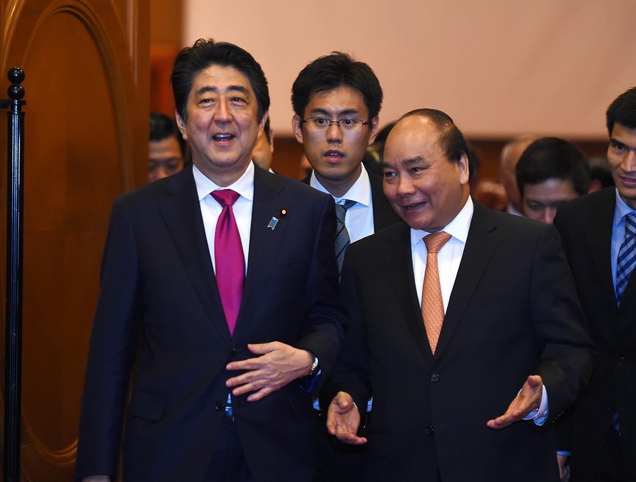 Thu tuong Nguyen Xuan Phuc tham Nhat Ban, dien kien Nhat Hoang hinh anh