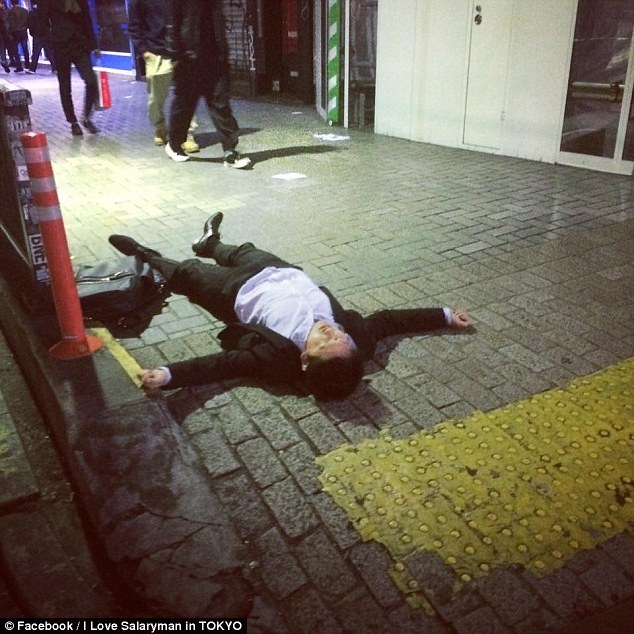 ngu tren duong Nhat Ban anh 2