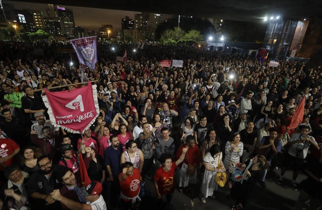 Bao luc o Brazil anh 7