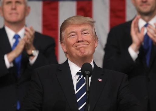 Sau 2 nam, dang Cong hoa van khong kiem soat noi Tong thong Trump hinh anh