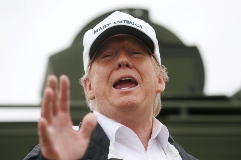 TT Trump 'chua voi' ban bo tinh trang khan cap quoc gia hinh anh