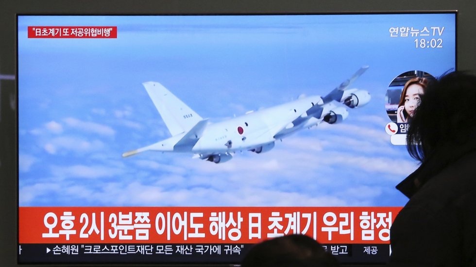 Nhật Bản và Hàn Quốc va chạm trên biển ảnh 2 Nhat Ban va Han Quoc va cham tren bien anh 2