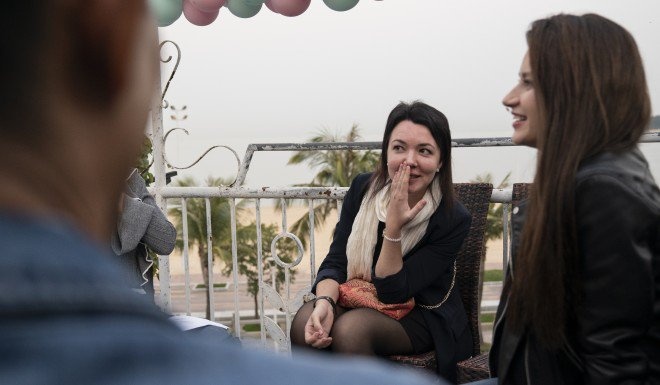 dan ong Trung Quoc lay vo tay anh 2