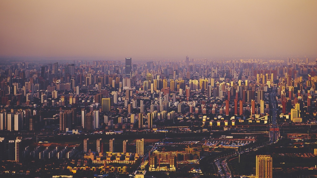 Nhung sieu do thi Trung Quoc dong dan hon mot quoc gia hinh anh