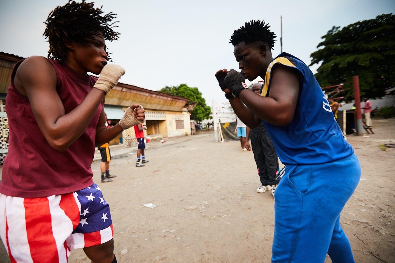 nu vo si Congo anh 4