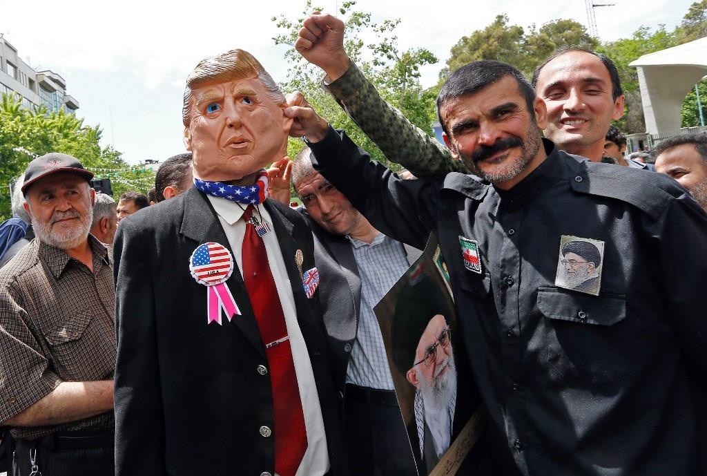 Iran dọa đánh chìm tàu sân bay Mỹ ảnh 2 Iran doa danh chim tau san bay My anh 2