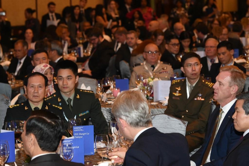 doi thoai Shangri La anh 4