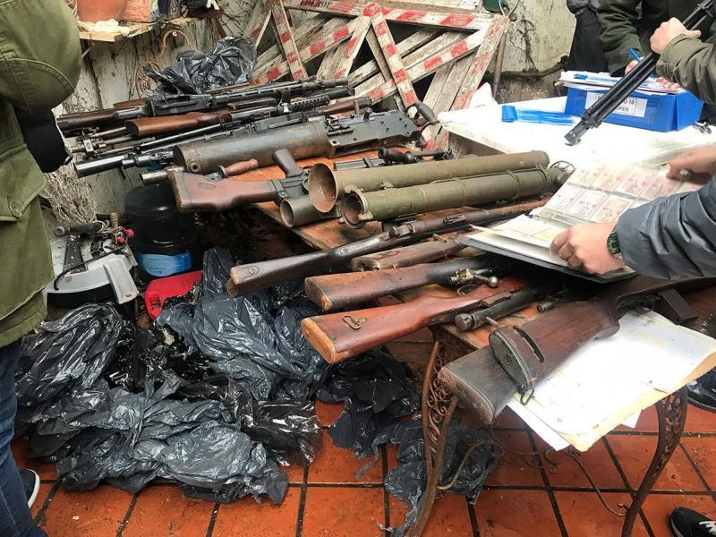 buon lau vu khi My anh 7