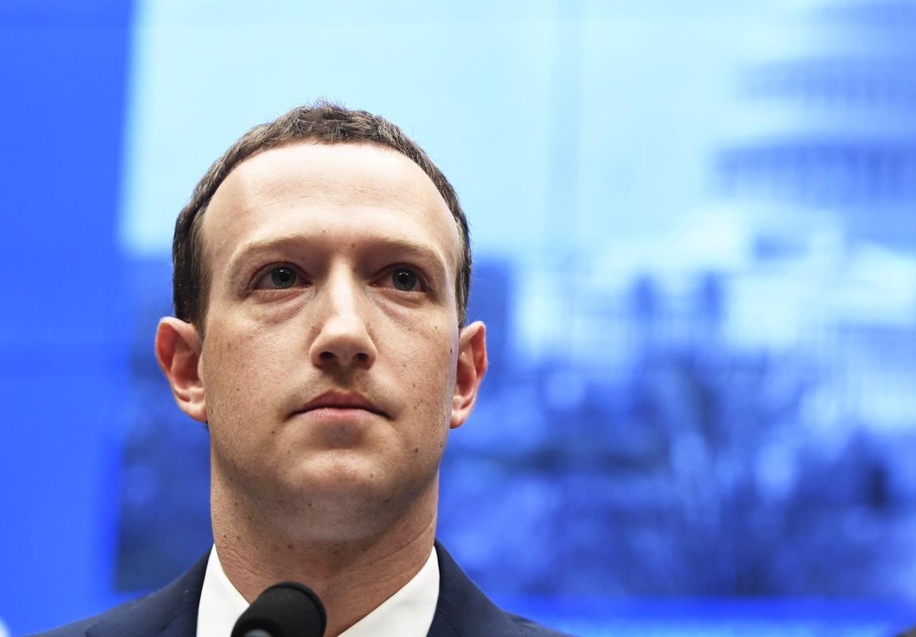 My phat Facebook 5 ty USD vi vi pham quyen rieng tu khach hang hinh anh