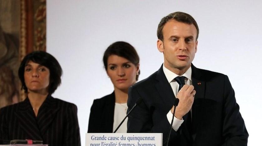 TT Macron di thi sat, gap canh sat tu choi giup phu nu bi bao hanh hinh anh