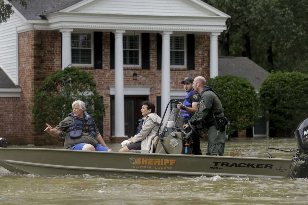 lu lut Houston anh 2