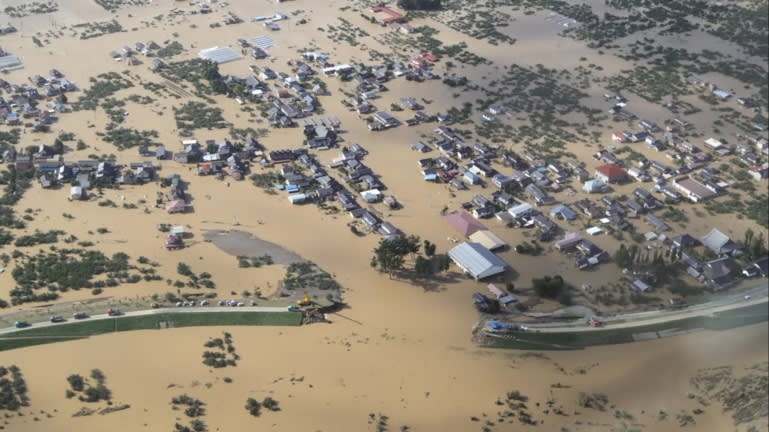 Bao Hagibis tan pha Nhat Ban anh 3