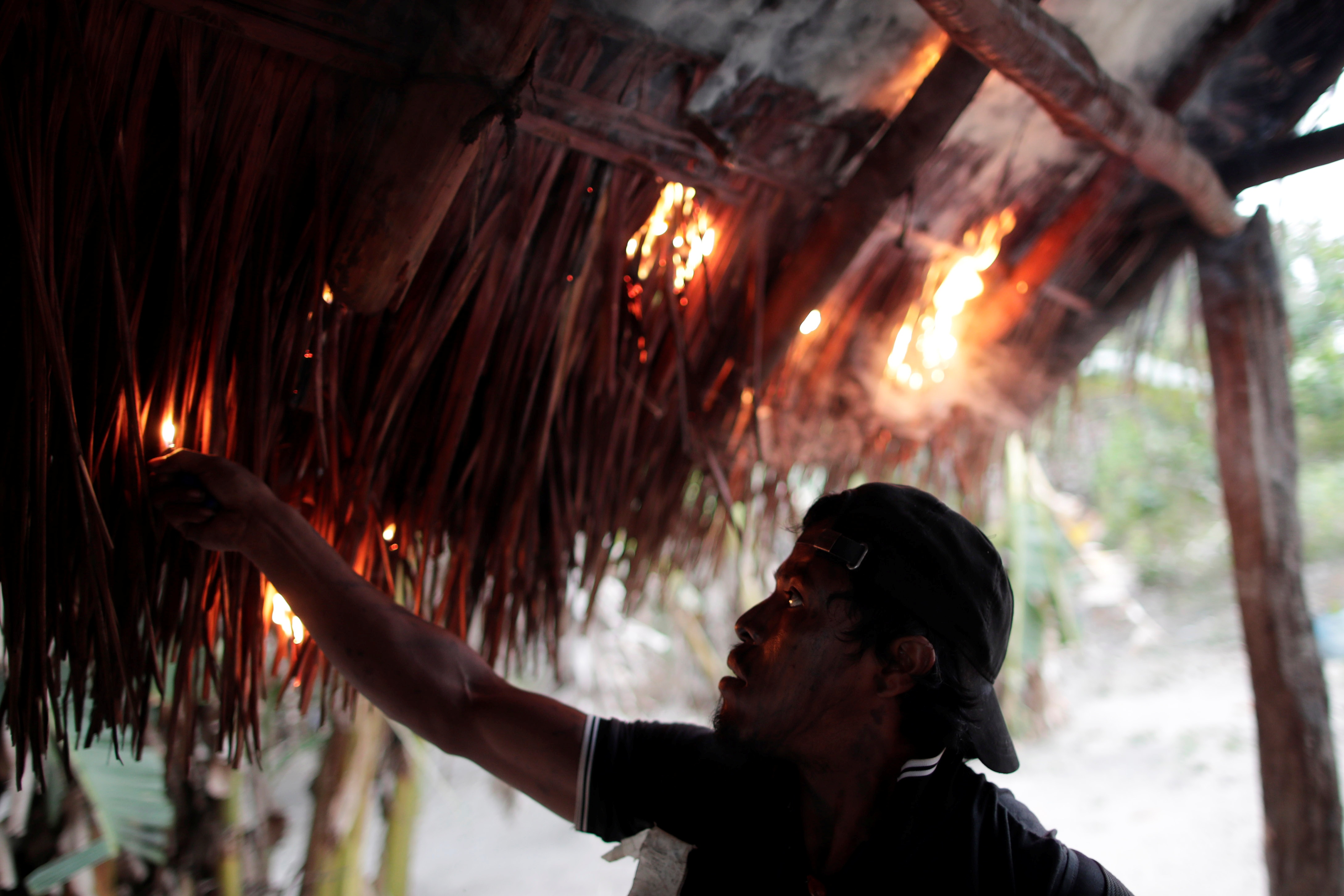 tho dan Brazil bi giet hai anh 4