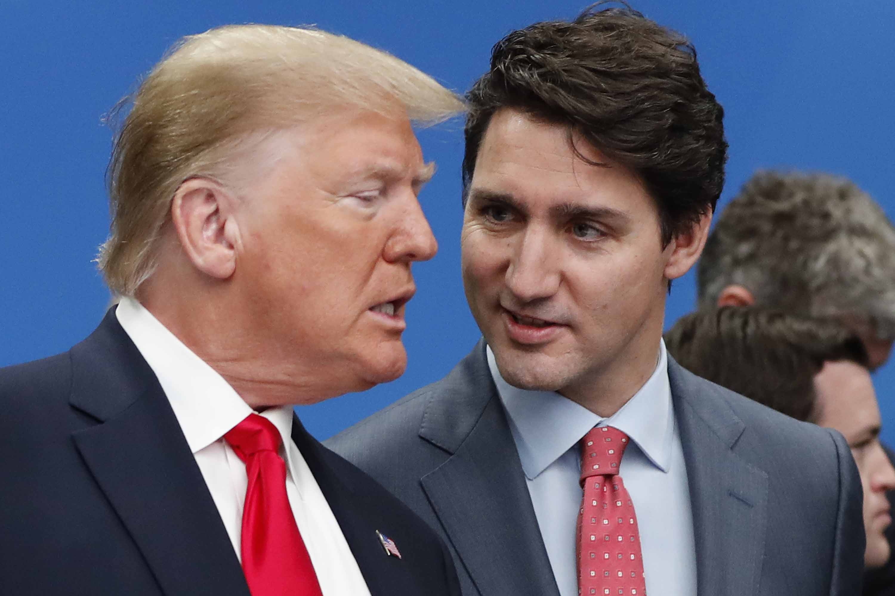 Tong thong Trump: Thu tuong Trudeau la ke 'hai mat' hinh anh