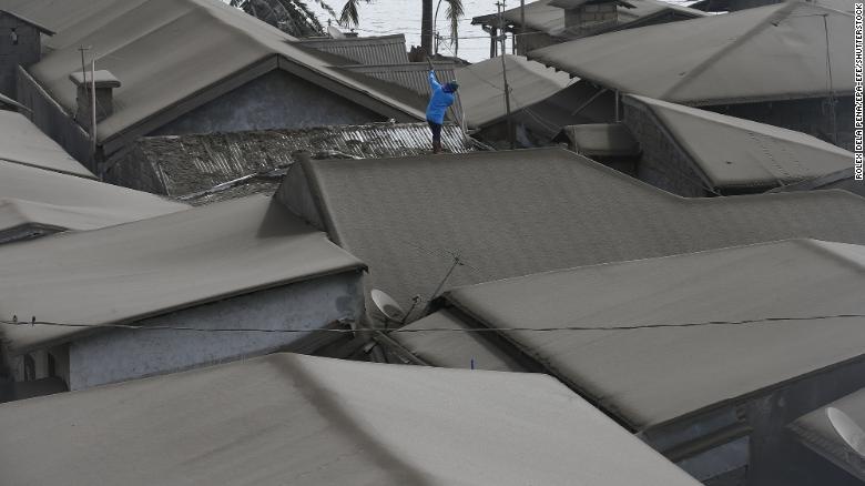 nui lua phun trao o Philippines anh 7