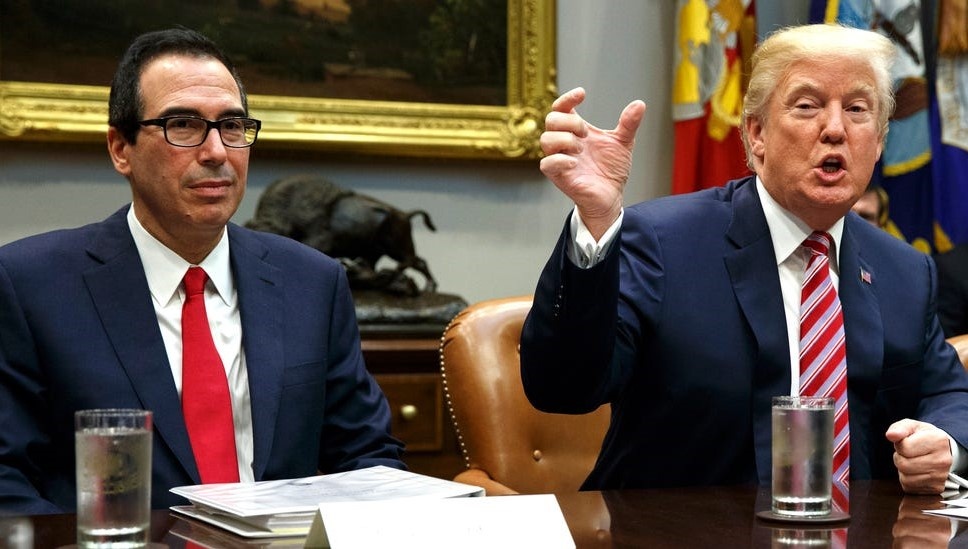 TT Trump de xuat goi 850 ty USD de cuu nen kinh te My hinh anh