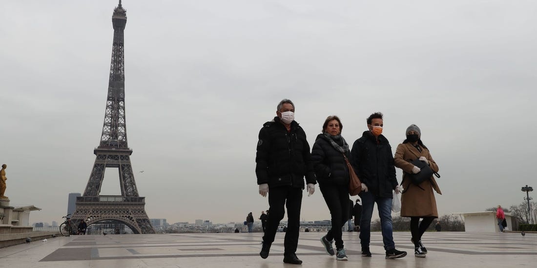 DSQ Viet Nam tai Phap khuyen cao cong dan han che roi khoi noi cu tru hinh anh