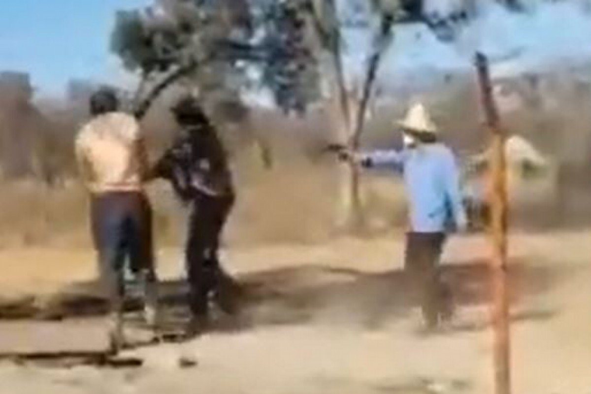 Ong chu cong ty Trung Quoc gay phan no vi ban cong nhan o Zimbabwe hinh anh