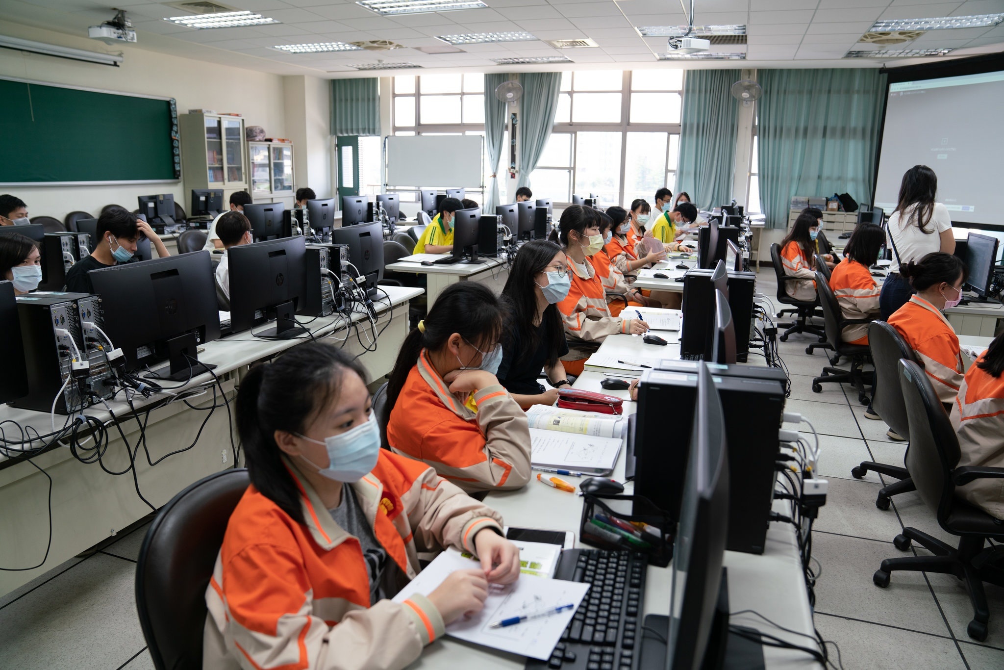 the gioi sau dai dich anh 3