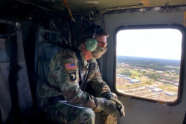 quan doi My chong dich Covid-19 anh 3