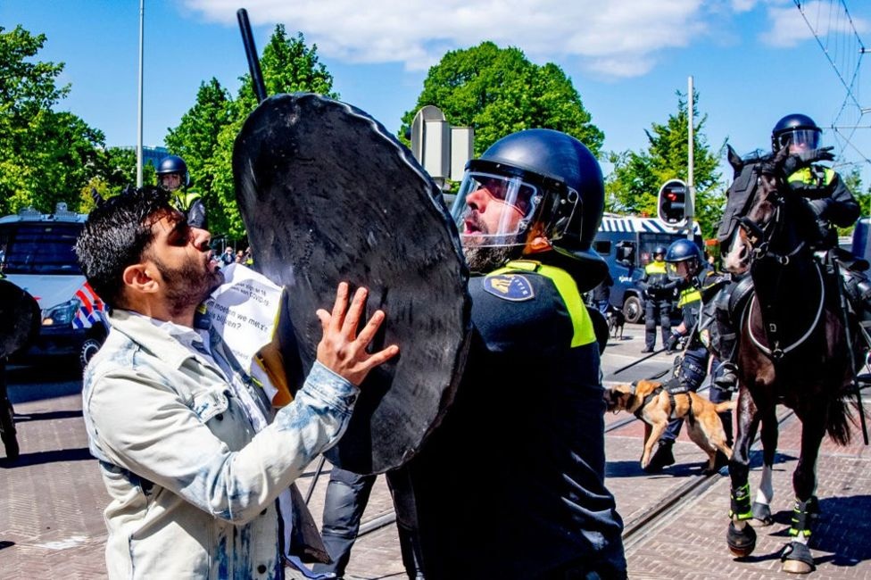 mo cua tro lai sau dai dich anh 10