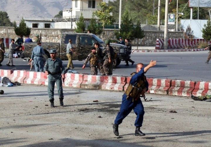 Tre so sinh thiet mang trong tan cong khung bo lien hoan o Afghanistan hinh anh