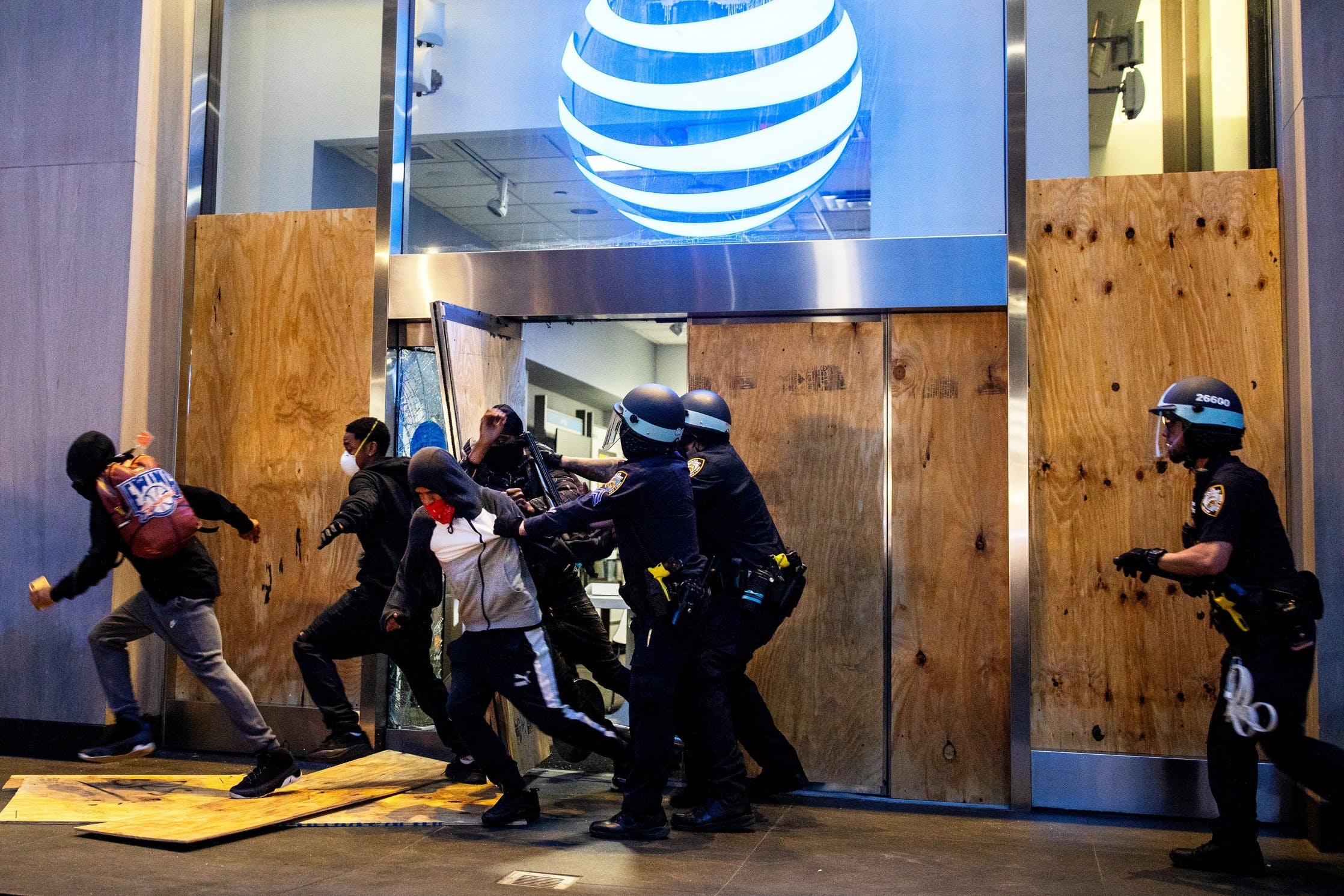 hoi cua o New York anh 4