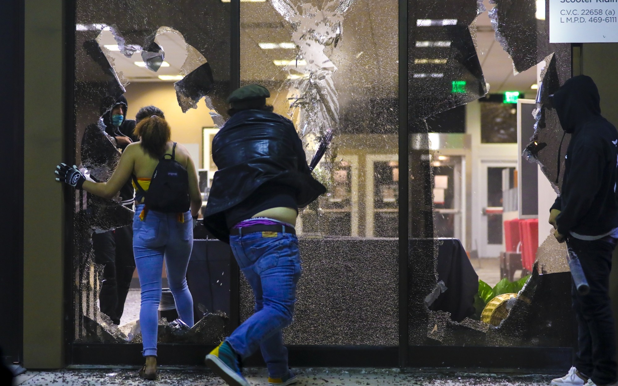 canh sat ghi chet nguoi da den anh 2