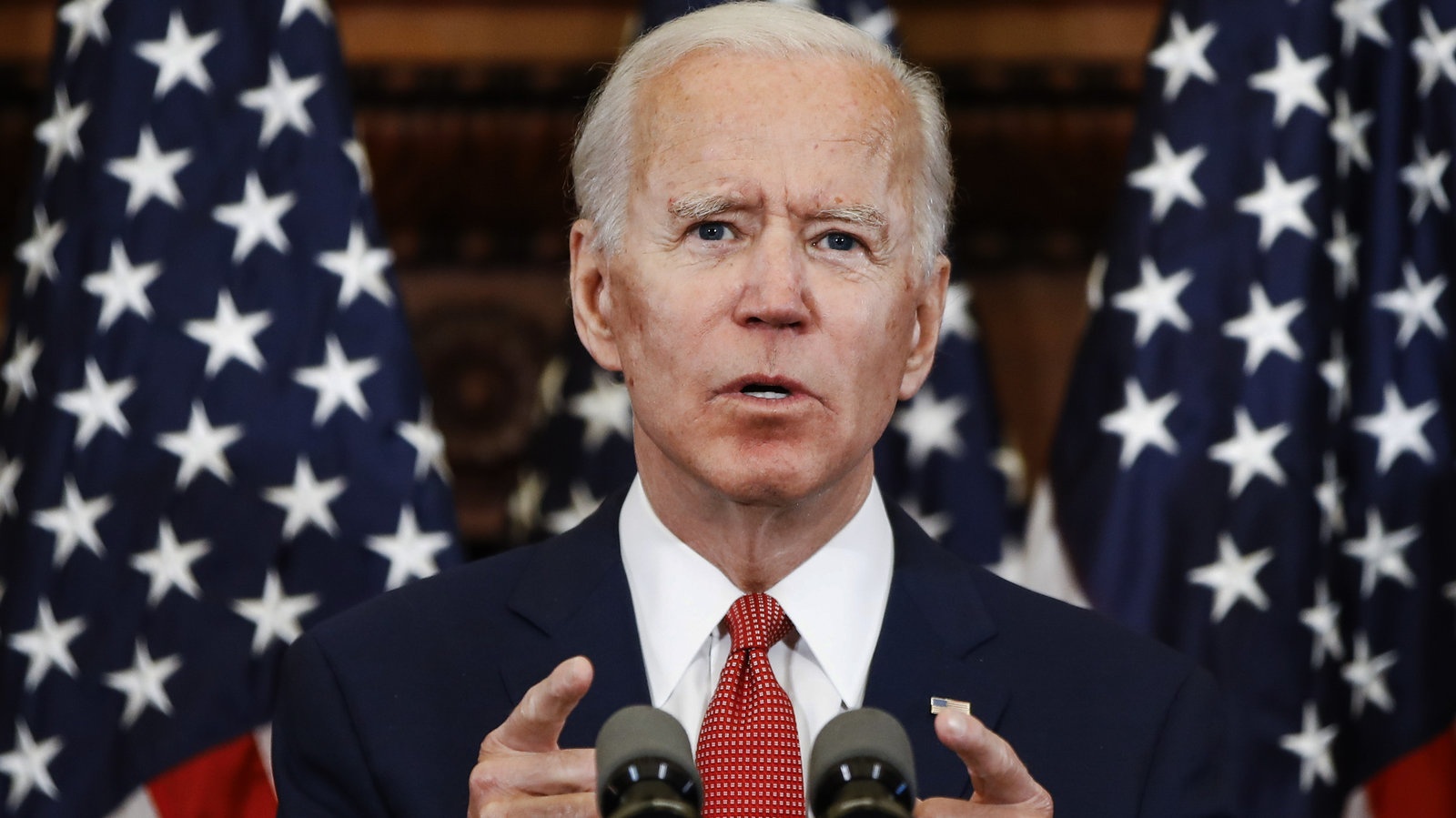 Joe Biden la ung vien dang dan chu anh 1