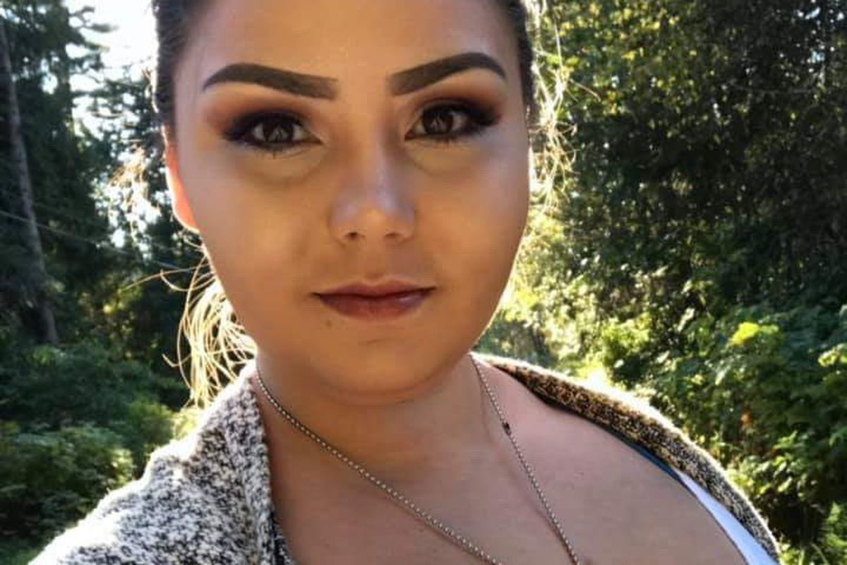 Nguoi phu nu ban dia bi canh sat ban chet gay phan no tai Canada hinh anh