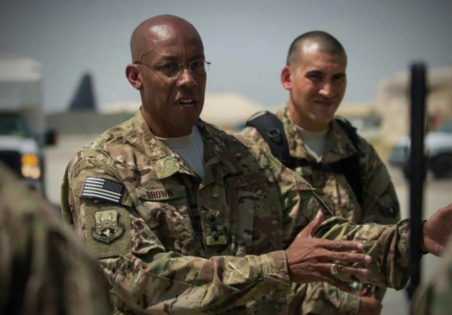 Loi xin loi hiem co tu tuong linh cap cao My hinh anh