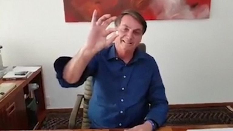 TT Brazil dung loai thuoc tri sot ret de chua Covid-19 hinh anh