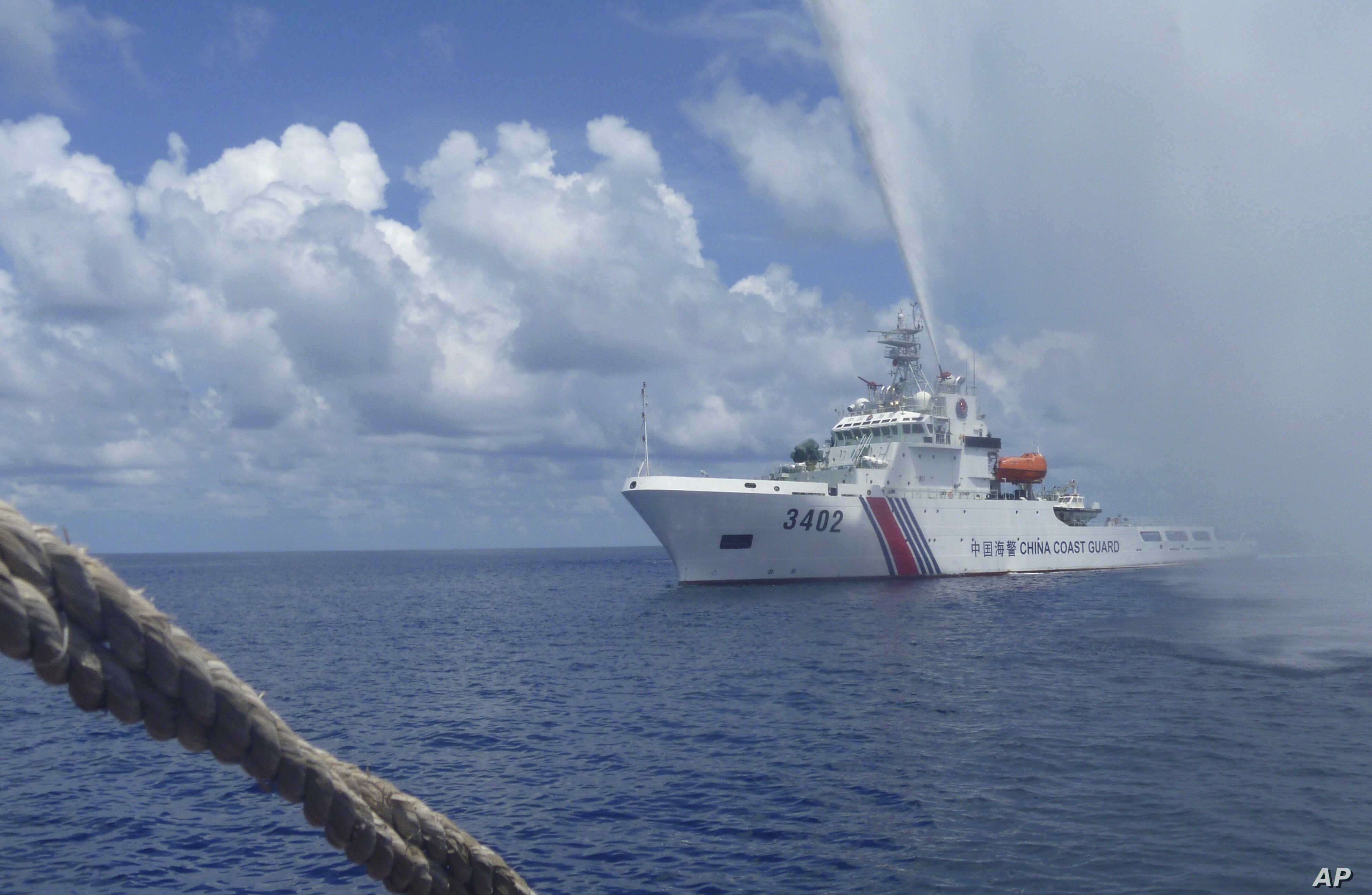 Philippines tu choi dua phan quyet Bien Dong nam 2016 ra Lien Hop Quoc hinh anh